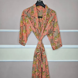 ชุดคลุมอาบน้ำกิโมโนลายเสือชีต้าห์สีส้มสไตล์วินเทจสำหรับเด็กผู้หญิง ทำจากผ้าฝ้ายแท้ สวยงาม ทำมือโดยตรงจากผู้ค้าส่งและผู้ค้าปลีก - Product Image 1