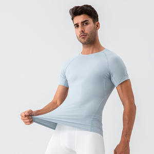 T-shirt de sport pour homme, coupe slim, manches courtes, couleur unie, séchage rapide, col rond, tricoté en polyester, haut d'entraînement - Product Image 5