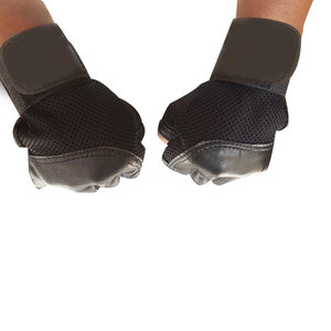 Custom Logo Design Weightlifting Gloves Half Finger Anti Slip Breathable Lightweight Sports Gym Training Exercise Polyester - Product Image 5
