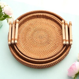 Bandeja de ratán para servir frutas y postres, hecha a mano, de madera, para cafetería y catering, con calidad premium. - Product Image 2
