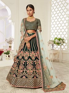 Green Velvet Lehenga Choli Set Thread Zari <b>Sequin</b> Diamond Embroidered A-Line Wedding Outfit Women - Product Image 1