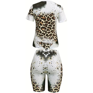 Conjunto Deportivo para Mujer, Moda Europea, Ropa Deportiva, Fabricante OEM, Ropa de Entrenamiento Personalizada, Shorts Ajustados - Product Image 2