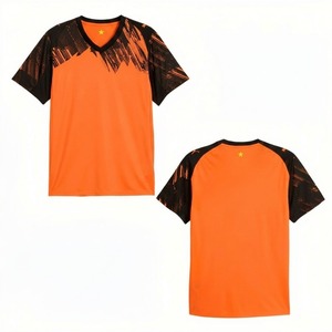 Maillot de football pour homme à col en V, imprimé géométrique orange et noir, manches courtes, en polyester anti-humidité, vêtement de sport - Product Image 1