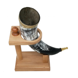 Meilleure qualité Viking corne à boire tasse en cuir animal poli-support de support en fer article décoratif de qualité supérieure pour l'Inde en gros - Product Image 6