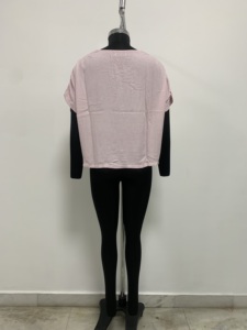Blusa holgada con cuello en V de color rosa liso para mujer, top informal de verano de manga corta - Product Image 2