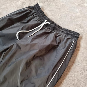 Pantalon de survêtement noir en toile de haute qualité pour homme, taille élastique, avec lacets latéraux, séchage rapide, léger, style formel hiver - Product Image 3