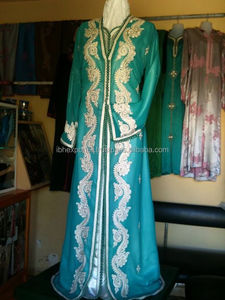 Kaftan abierto frontal de 2 piezas con bordado a máquina y trabajo en piedra - Product Image 2