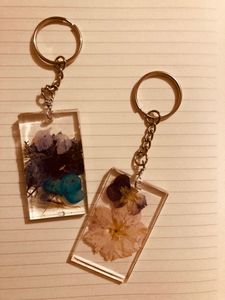 Stylish Resin Key Ring Featuring Marble Effect Luxury Handmade Decorative Car Key Holder Accessory - Product Image 6