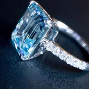 แหวนอะความารีนซานตามาเรียธรรมชาติทรงสวยหรู งานแฮนด์เมดสั่งทำพิเศษ เครื่องประดับชั้นดี ของขวัญสำหรับงานหมั้นและงานแต่งงานสำหรับผู้หญิง - Product Image 4