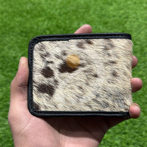 Cartera de cuero natural con pelo de vaca, delgada, hecha a mano, billetera plegable, tarjetero, cartera de cuero, ajuste cómodo para el bolsillo - Product Image 1