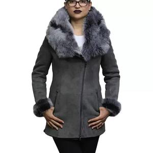 Manteau parka long en laine et fourrure pour femme, à capuche, col montant, brodé, vintage, fermeture éclair et boutons, vêtement d'hiver de luxe - Product Image 5