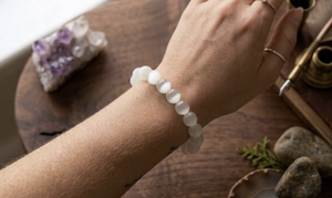 Handmade AAA Monalisa Cat's Eye Round Bead Bracelet – Polished Gemstone Stretch Bracelet for <b>Men</b> & Women - Product Image 2