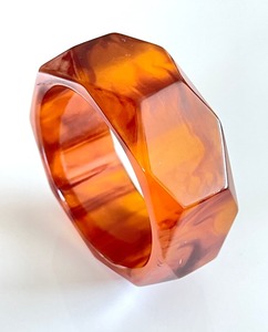 Brazalete de Resina Epoxi Premium, Joyería Hecha a Mano con Color Personalizado para Mercados Mayoristas de Moda - Product Image 5