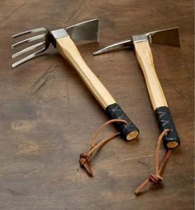 Saperon et pelle de jardin en acier inoxydable avec manche en bois pour une plantation et un semis précis - Product Image 5