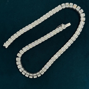 Chaîne cubaine personnalisée en moissanite plaquée or rose 14 carats avec fermoir 3D, chaîne à maillons cubains Miami - Product Image 3