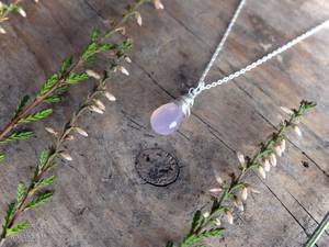 Colgante de Ópalo Lavanda con Cadena de Plata Esterlina, Joyería Vintage Boho Indie con Piedras Preciosas, Regalo Unisex, Estilo Rajasthan - Product Image 5