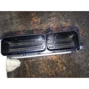 ECU และโมดูลคอมพิวเตอร์มือสองสำหรับรถยนต์ซีรีส์ 3 รุ่น 851786201 - Product Image 3