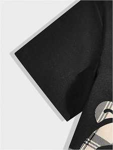 ชุดลำลองฤดูร้อนสำหรับผู้ชาย ชุดเสื้อผ้าถักสองชิ้น ระบายอากาศได้ดี น้ำหนักเบา สวมใส่สบาย เหมาะสำหรับออกกำลังกาย ชุดเสื้อยืดและกางเกงขาสั้นเข้าชุด - Product Image 4