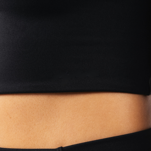 Top Corto de Manga Corta para Mujer, Negro, Elástico, Tela Suave y Lisa, Cuello Cuadrado, Deportivo, Informal, Ropa Deportiva, Ropa de Gimnasio - Product Image 6