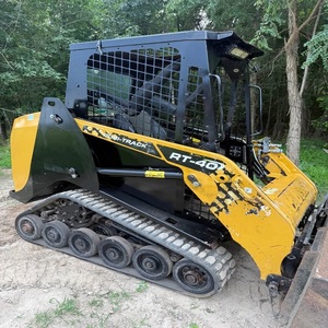 Chargeuse sur chenilles compacte ASV Track POSI RT40 pour une préparation efficace des chantiers et des applications quotidiennes de manutention de matériaux - Product Image 1