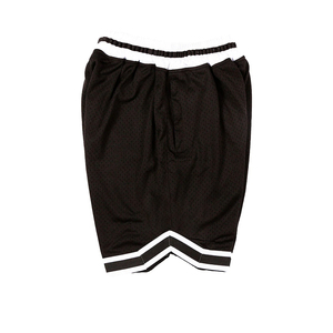 Shorts de basket-ball pour hommes avec poches double face, shorts de sport personnalisés pour hommes, rayures noires et blanches et poches zippées, vêtements de sport, short athlétique - Product Image 4