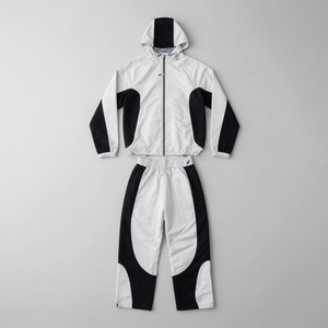 Custom Logo Men's Oversized Nylon Windbreaker Tracksuit Set Half Zip Jogging Sportswear High Quality Gym Workout Outfit - Product Image 1