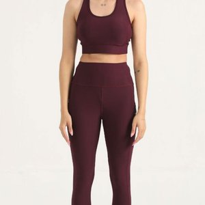 Leggings de Yoga al por Mayor de la Misma Marca con Logotipo Frontal, Elásticos, Sin Costuras, Acanalados, de Alta Calidad, Conjuntos de Yoga de 2 Piezas para Mujer - Product Image 2