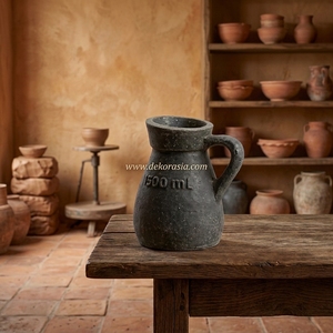 Vase-pichet Rustique en Terre Cuite Gris Foncé Roso S, Urne Décorative en Céramique Faite à la Main pour Table, Vente en Gros - Product Image 5