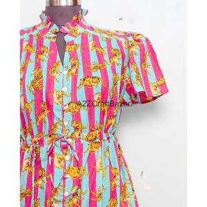 Vestido Mini de Algodón 100% Puro para Mujer, Estampado Floral Indio Hecho a Mano, Lavable, Ecológico, Cuello en V, Manga Corta, Corte en A, para Fiestas - Product Image 3