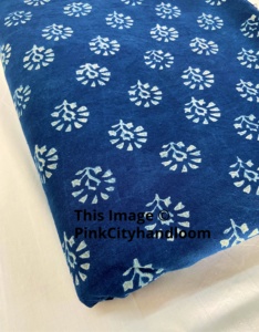 Tela cortada a medida, tela de algodón azul índigo, tela Natural con estampado de bloques indios para mujeres, vestido de moda para niños - Product Image 3
