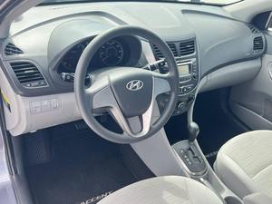 Auto Usado Confiable, Hyundai Accent SE <span class=keywords><strong>2017</strong></span>, Sedán de 4 Puertas (1.6L 4 cilindros 6A) - Product Image 4