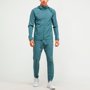 Conjunto Deportivo para Hombre con Capucha Color Verde Azulado, Cierre Frontal Completo, Estilo Deportivo, Material de Poliéster, Bolsillos Laterales, Corte Regular, Ropa de Primavera - Product Image 1