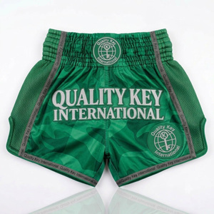 Shorts de Muay Thai et de boxe en tissu satiné premium brillant avec empiècements latéraux contrastés - Product Image 4