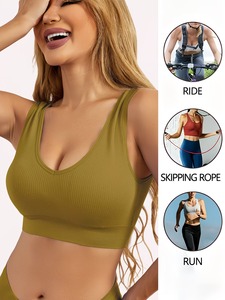 Ladies Deep V <b>Neck</b> Seamless Athletic Crop Top Wide Band Fitness Bra Soft <b>Padding</b> Daily Workout Vest Wholesale Supply - Product Image 4