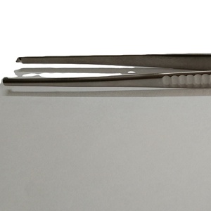 Pinzas de Disección Quirúrgicas de Acero Inoxidable con Dientes, Tipo US, para Sujetar Tejidos, Instrumento Médico - Product Image 1