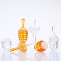 Tube de brillant à lèvres vide en plastique PP transparent en forme de nid d'abeille Blacktie BKT357 5,5 ml avec bouchon à vis de 16 mm de diamètre, logo personnalisé Guangdong