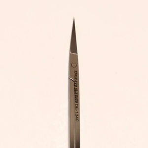 Tijeras La Grange de Acero Inoxidable de Primera Calidad, Instrumentos Quirúrgicos Curvos Microquirúrgicos, Aprobadas por la CE, Tijeras La Grange TC 11.5CM - Product Image 5