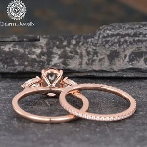 Bague de fiançailles en or rose et moissanite Charm_Jewells, taille ovale, sertie à griffes, style romantique, bijoux pour femme - Product Image 6