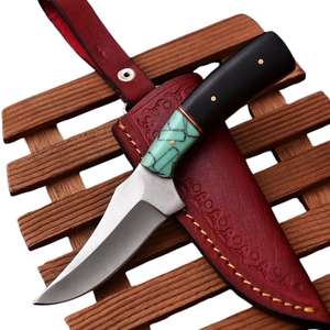 มีดสกินเนอร์ทำมือ OEM สแตนเลสสตีล สำหรับล่าสัตว์และเอาตัวรอด ใบมีดแบบ Fixed Blade ด้ามทำจากเขาควายสีเทอร์ควอยซ์ พร้อมปลอกหนังวัว - Product Image 1