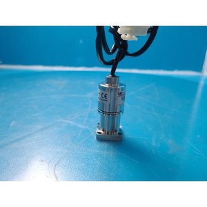 เซ็นเซอร์ความแม่นยำสูง UE E36W E36W-L14 สวิตช์วัดแรงดัน ใช้ได้ทันที อะไหล่อุปกรณ์เซมิคอนดักเตอร์รุ่นเก่า - Product Image 1