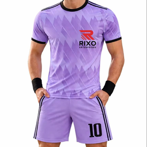 Conjunto de Uniforme de Fútbol Unisex para Adultos, 100% Poliéster, Cuello Redondo, Manga Corta, Diseño Sólido, Teñido, Secado Rápido, Logotipo Frontal - Product Image 1