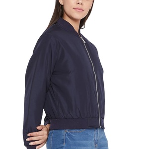 Blouson bombardier à logo de couleur personnalisé pour femmes meilleur vendeur vêtements d'hiver disponibilité en gros - Product Image 3