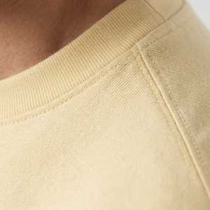T-shirt beige surdimensionné pour homme à prix abordable, en coton premium, coupe ample, col rond, manches courtes, uni, décontracté, streetwear, été - Product Image 3