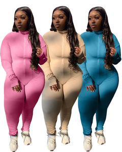 Mono de mujer rosa acanalado de manga larga con cuello alto, cintura alta, ajuste ceñido, largo completo, cremallera frontal, de elastano y poliéster, estilo urbano - Product Image 5