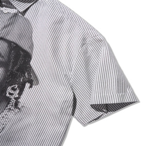 เสื้อเชิ้ตแขนสั้นลายทางสไตล์สตรีทแวร์สำหรับผู้ชาย พิมพ์ลายติดกระดุม ทรงบ็อกซี่ - Product Image 4
