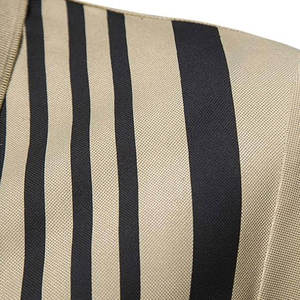 Camiseta de Cuello Alto para Hombre, Manga Corta, Informal, Tejida, Corte Regular, 100% Algodón, Beige con Rayas Marrones y Negras, Logotipo Frontal, Transpirable - Product Image 4