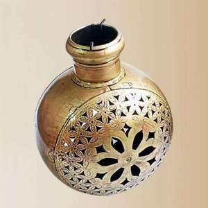 Support de bougie chauffe-plat en kuria artisanal de qualité supérieure pour une décoration de salon chaleureuse, idéal pour les dîners romantiques, les mariages, Diwali, disponible dans le monde entier - Product Image 4