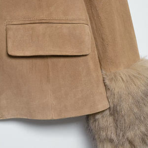 Veste en daim synthétique pour femme, hiver, avec doublure en fourrure, style rétro, col en V, simple boutonnage - Product Image 4