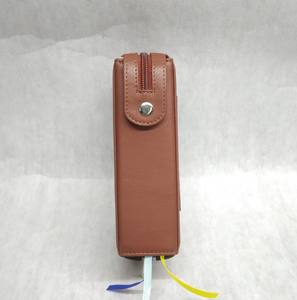 Fundas de Cuero Personalizadas con Logotipo para Biblias, Coranes y Libros de Cuentos, Cierre de Cremallera Elástico Ajustable, Seguro y Duradero, Carpeta para Menús, Folleto con Cinta - Product Image 4