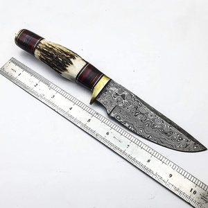 Couteau de camping Skinner en acier Damas fait main, manche en corne, étui en cuir, qualité DIY, OEM disponible, 10 pouces, pointe clip. - Product Image 6